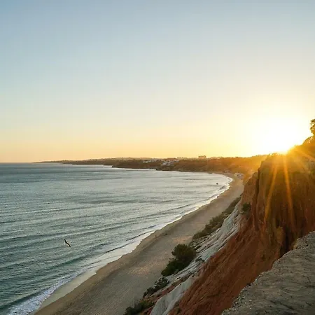 Apartment Epic Falesia By The Portuguese Butler *
